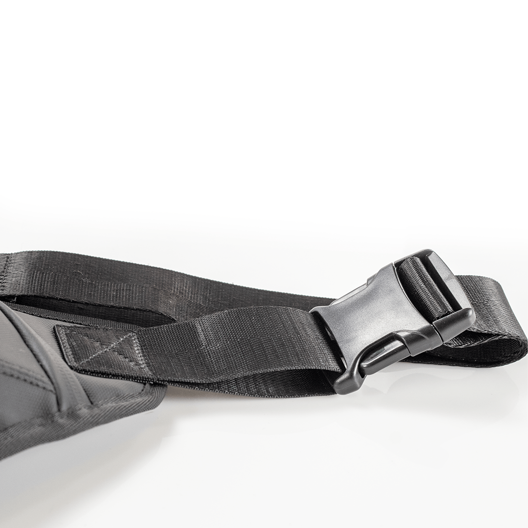 Carbonado Turtle Thigh Bag - Black