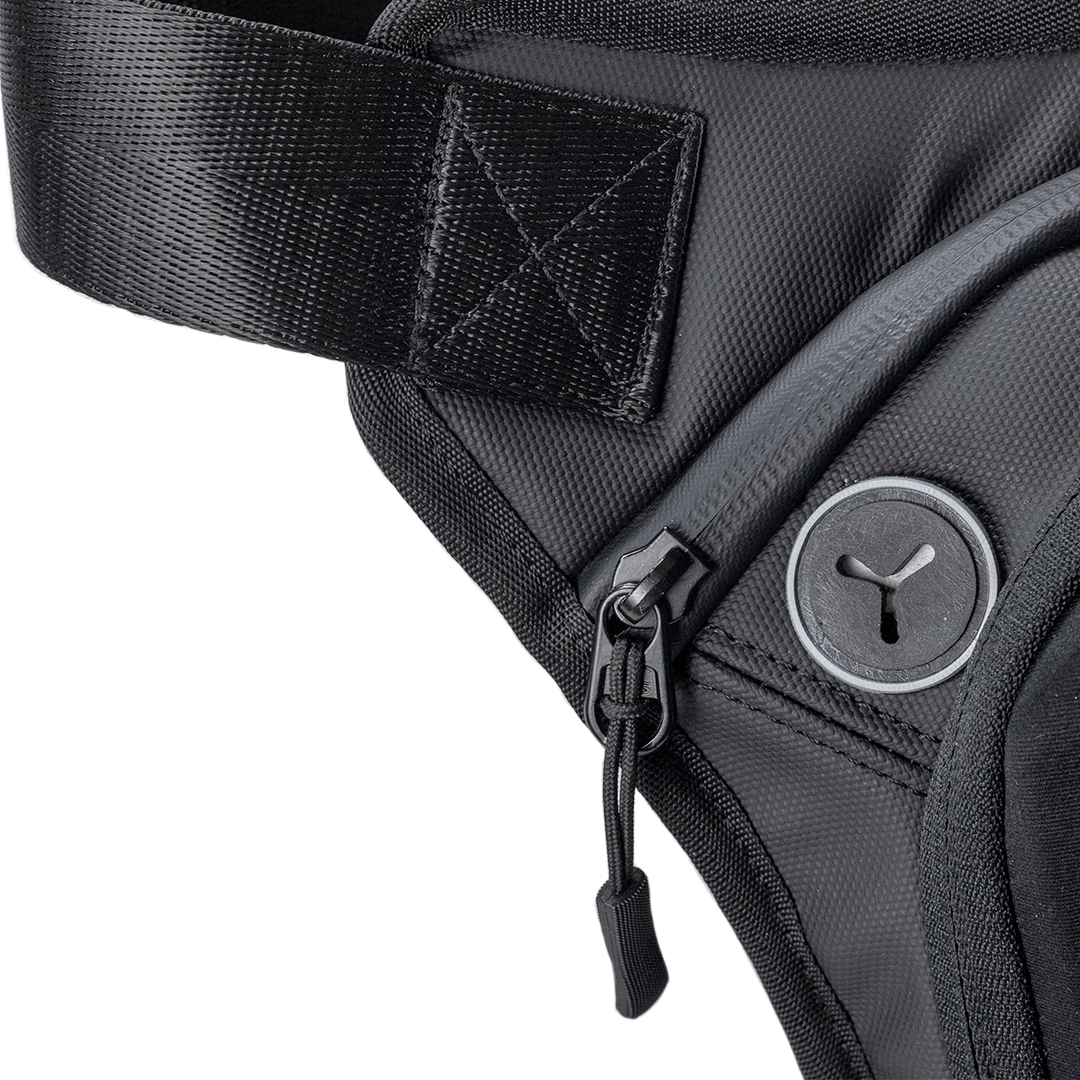 Carbonado Turtle Thigh Bag - Black