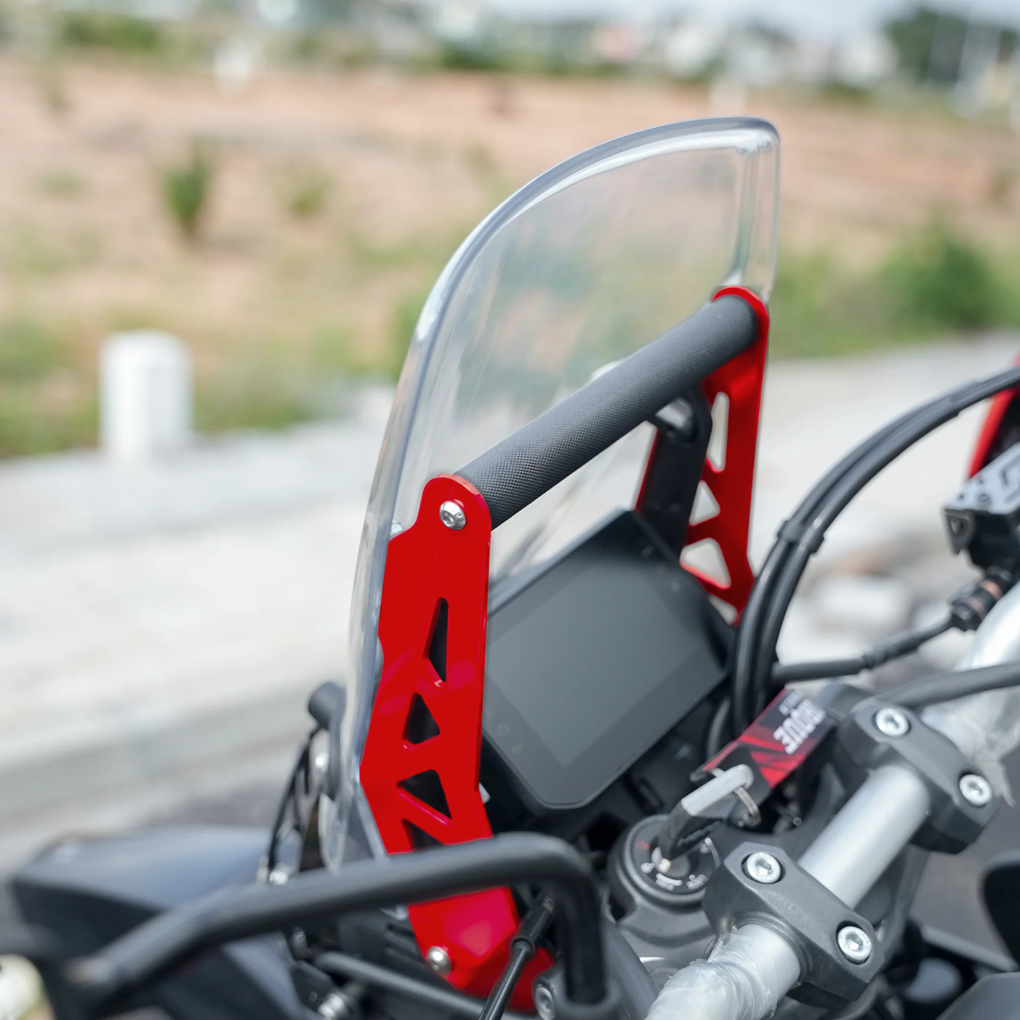 Moto Torque Xpulse 210 GPS Mount - Red